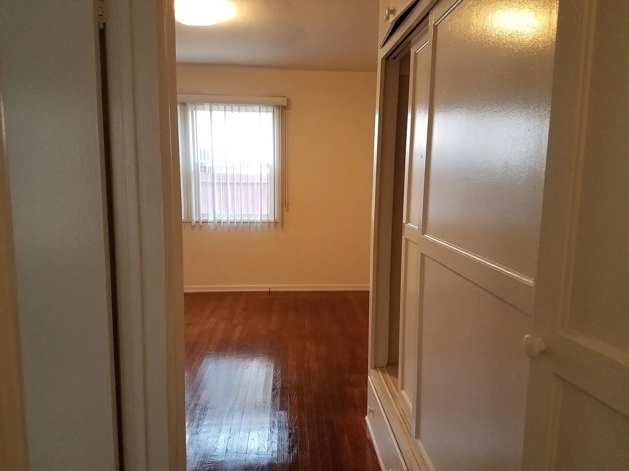 4019 Mclaughlin Ave #4021-1-2 - Photo 7 of 11