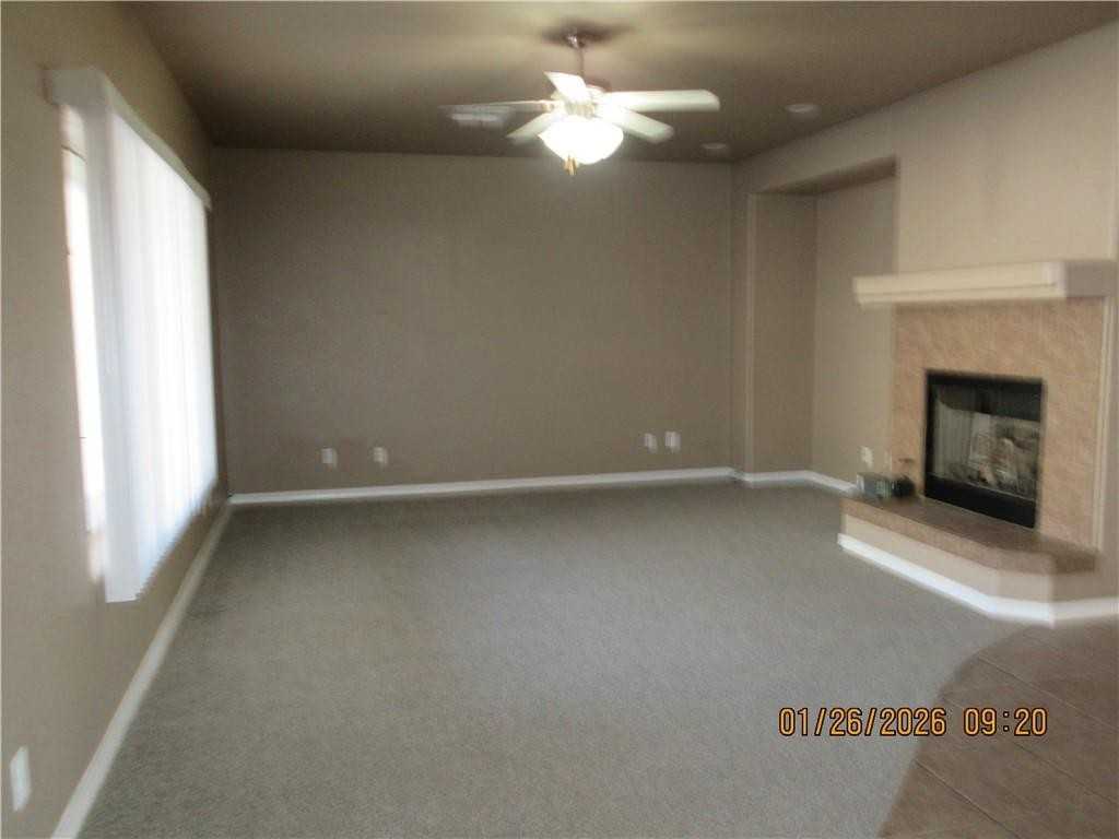 2057 Rex Allen Dr - Photo 3 of 14