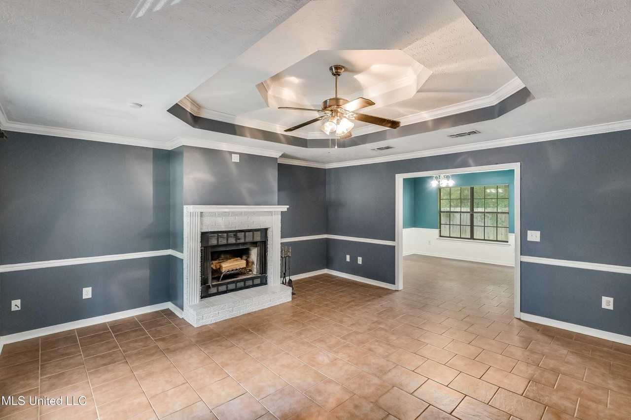 201 Shadow Cv - Photo 6 of 22