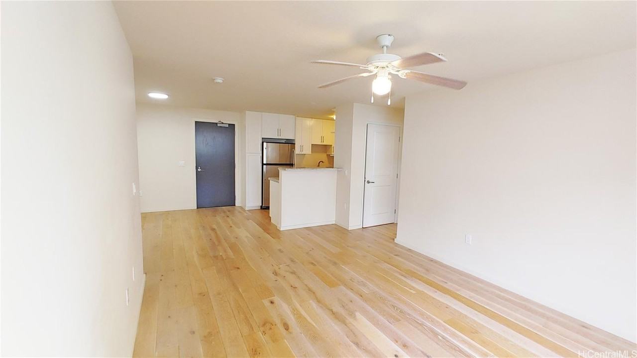 2425 Kuhio Ave #409 - Photo 7 of 21