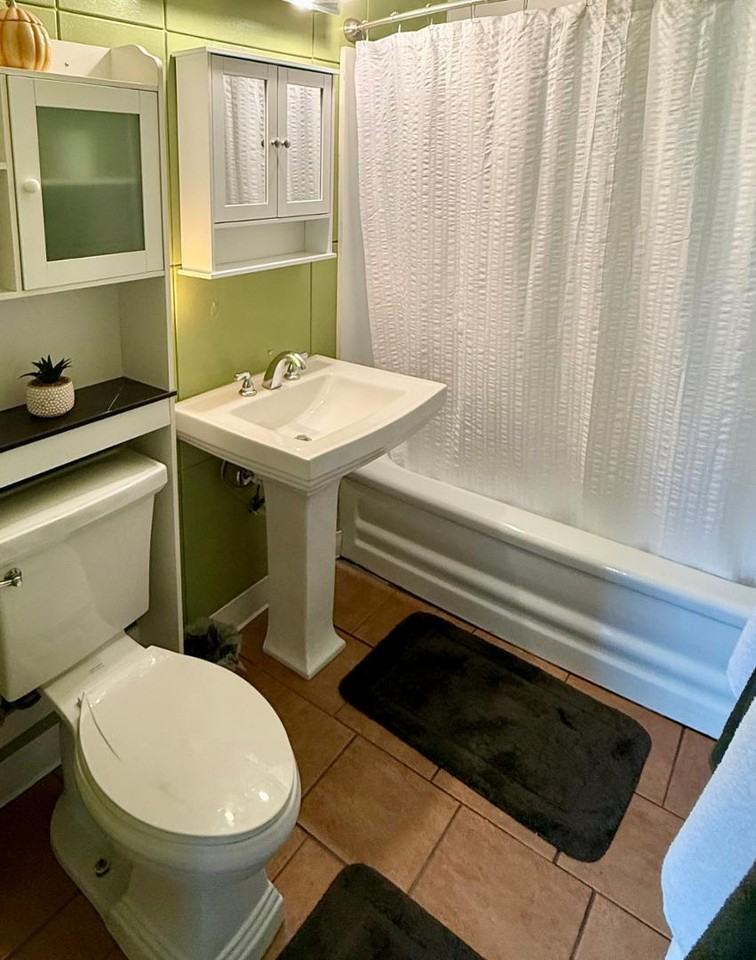 1814 Balkan Pl - Photo 3 of 19