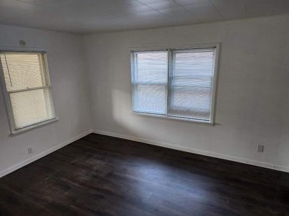 1519 John St - Photo 2 of 7