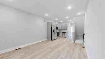 featured image of 650 N 36th St #2