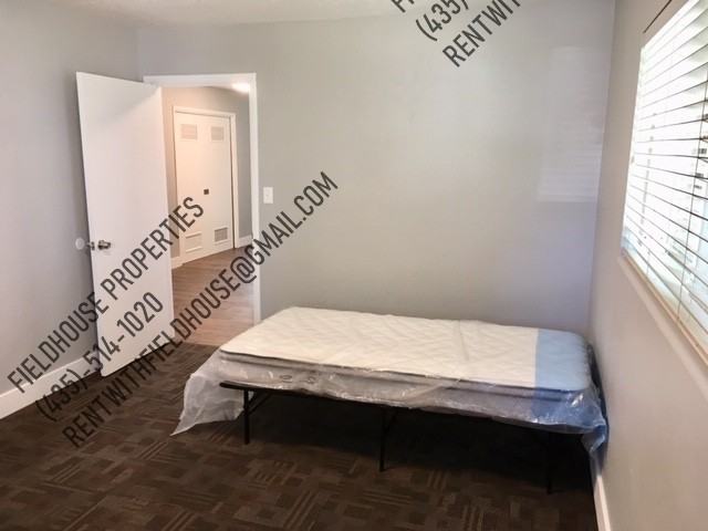 686 Eastnorth - Photo 4 of 22