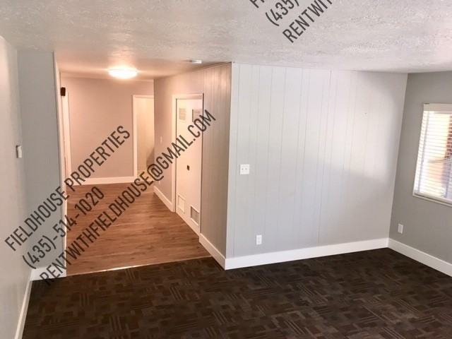 686 Eastnorth - Photo 3 of 22