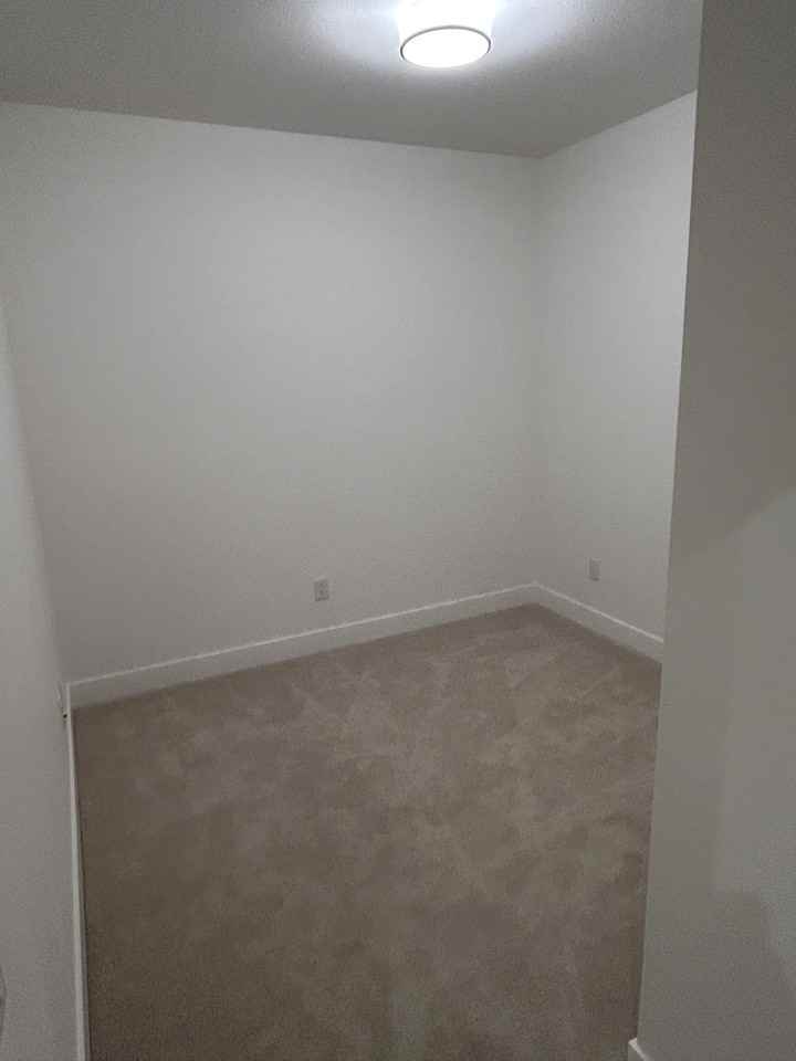 3055 Murray St - Photo 5 of 11