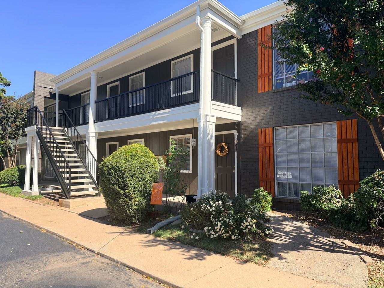 Brookside Garden - Photo 2 of 20