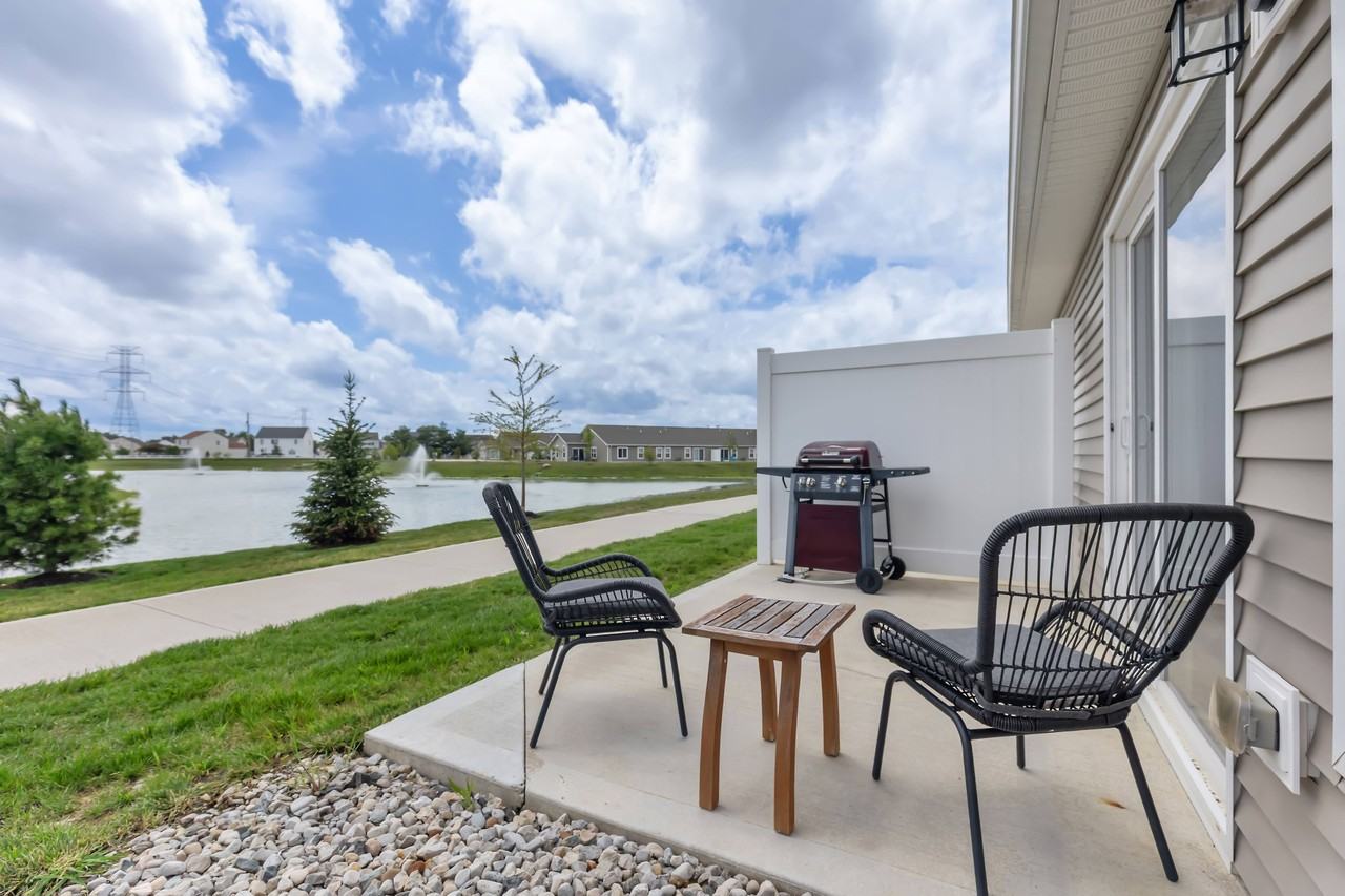 Redwood Obetz - Photo 2 of 21