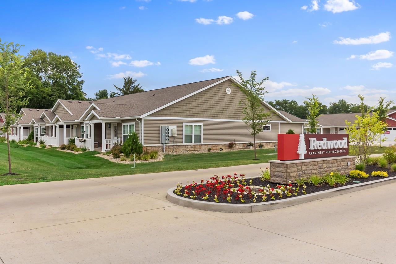 Redwood Groveport - Photo 3 of 22