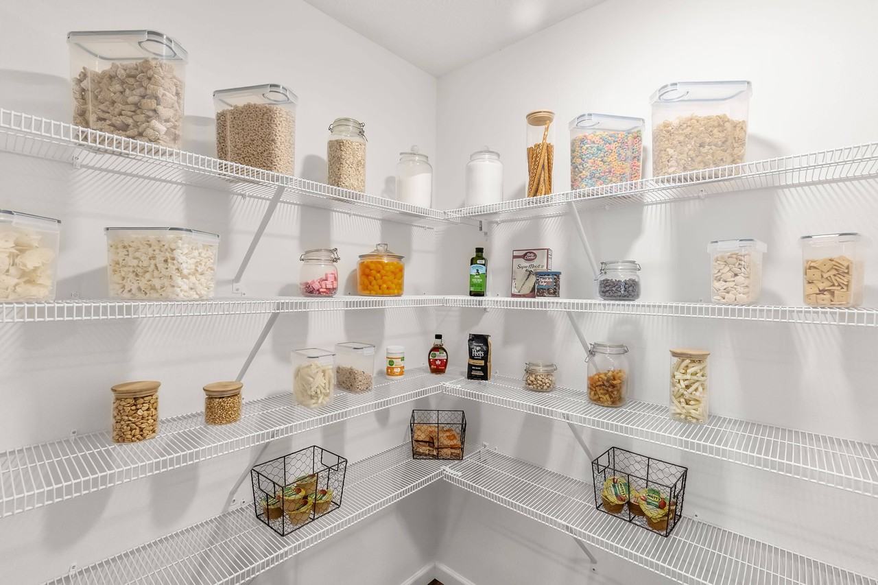 Redwood Groveport - Photo 4 of 22