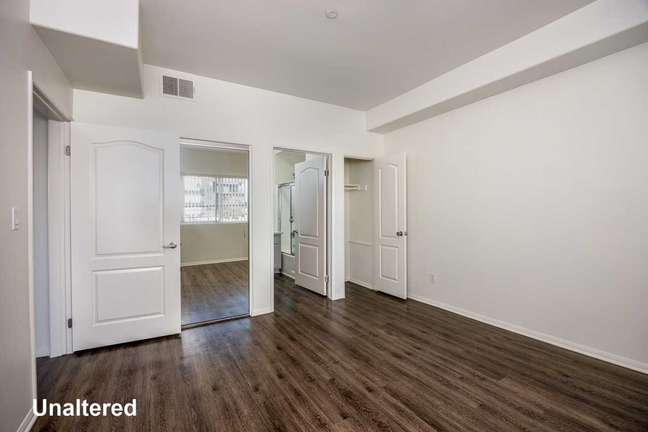 Vinton Court - H63 - Photo 7 of 34