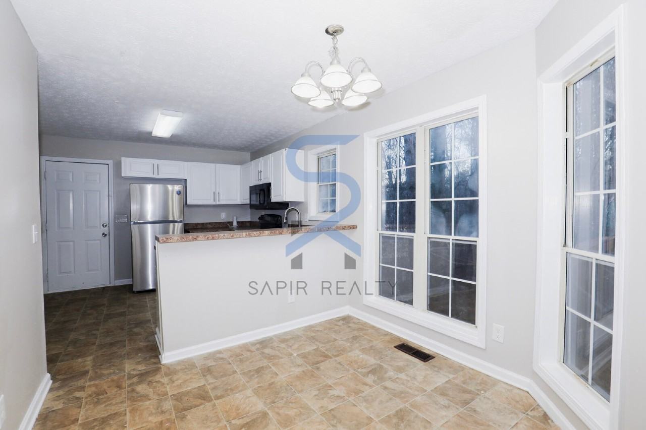 2108 Lindley Ln Nw - Photo 7 of 22