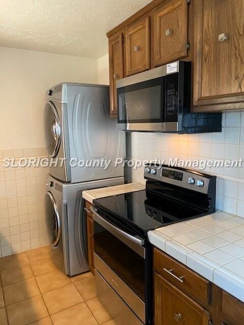 427 Norfolk St - Photo 3 of 18