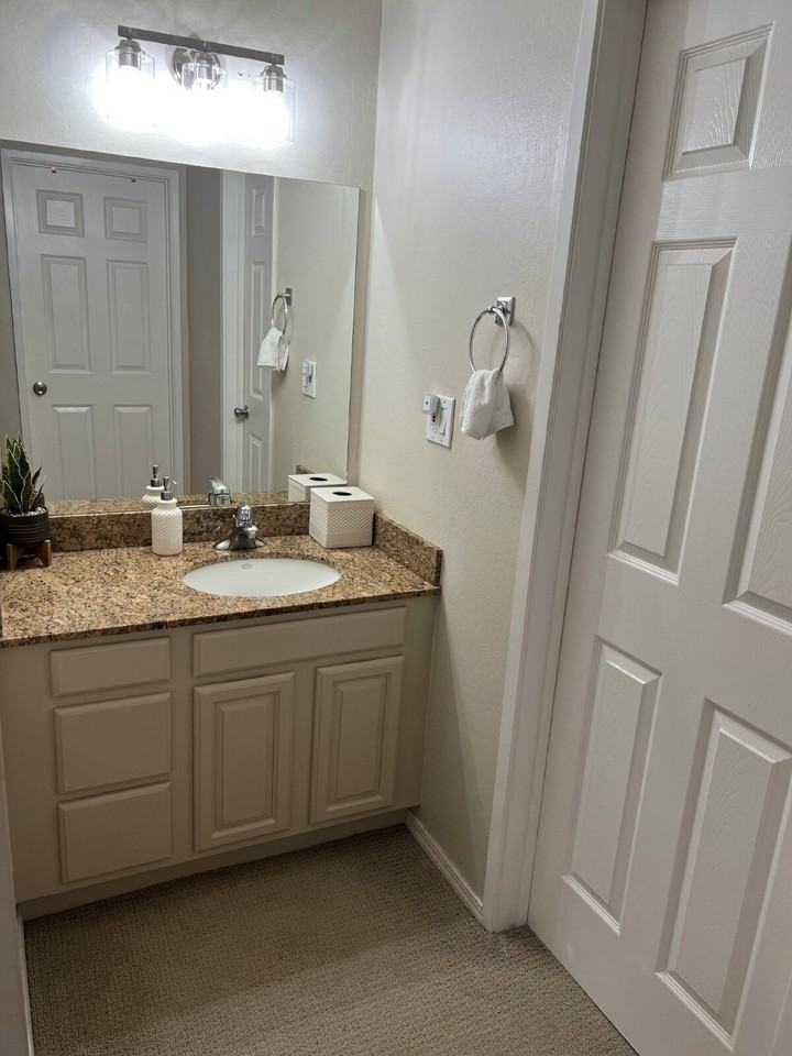 1236 Walker Ave Apt 212 - Photo 6 of 12