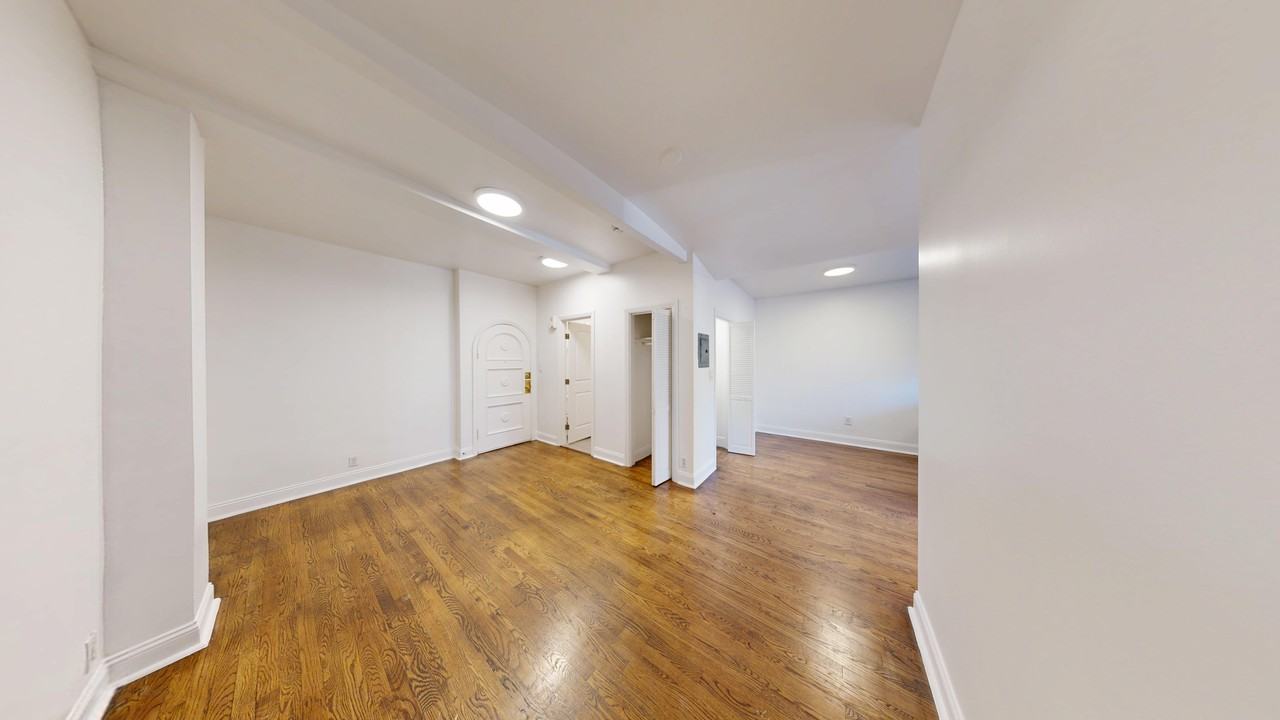 601 O'Farrell Street - Photo 4 of 40