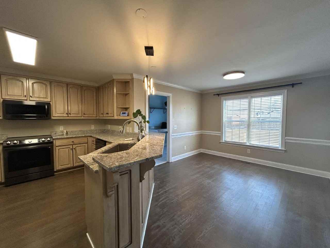 128 Willowbrook Dr - Photo 4 of 16