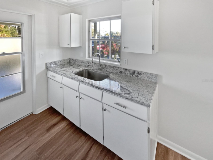 7314 Boice St - Photo 4 of 22