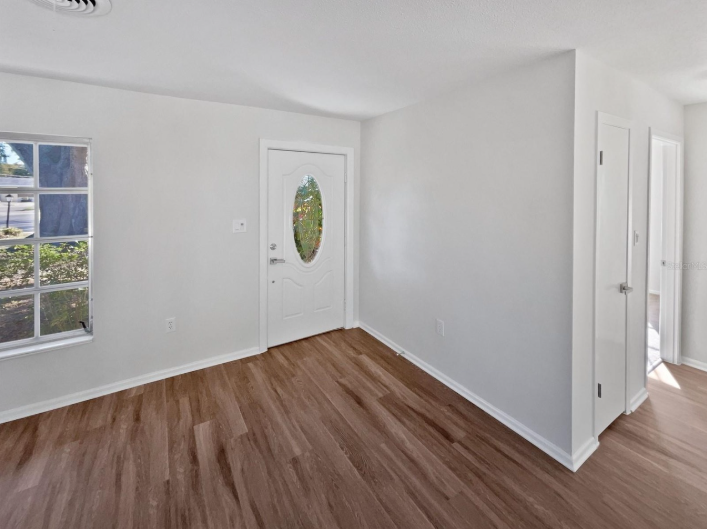 7314 Boice St - Photo 5 of 22