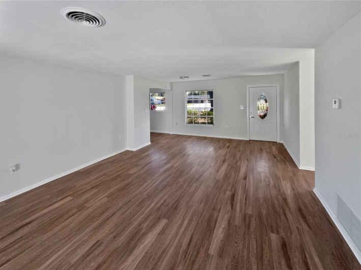 7314 Boice St - Photo 6 of 22