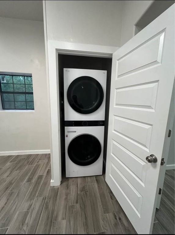 1635 W Rogers Rd - Photo 6 of 15