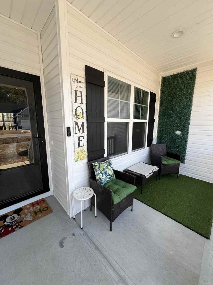 104 Hawk Pl - Photo 2 of 15