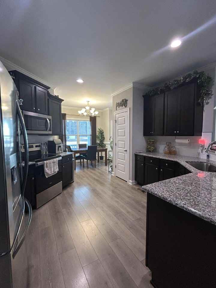 104 Hawk Pl - Photo 5 of 15