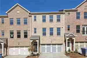 featured image of 1358 Live Oak Ln