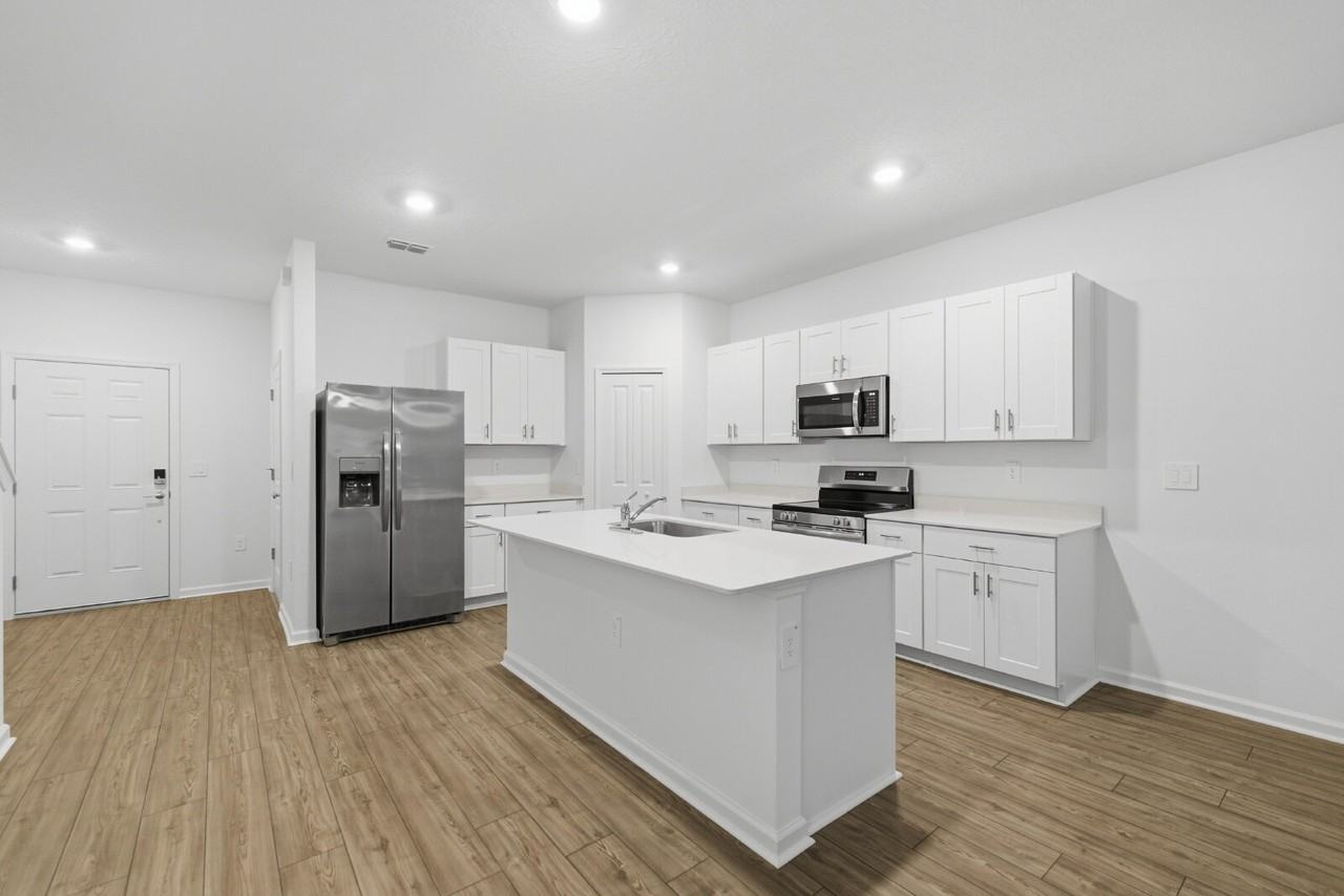 4890 Sw 80th Ln - Photo 5 of 25