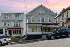 featured image of 609 Spruce St