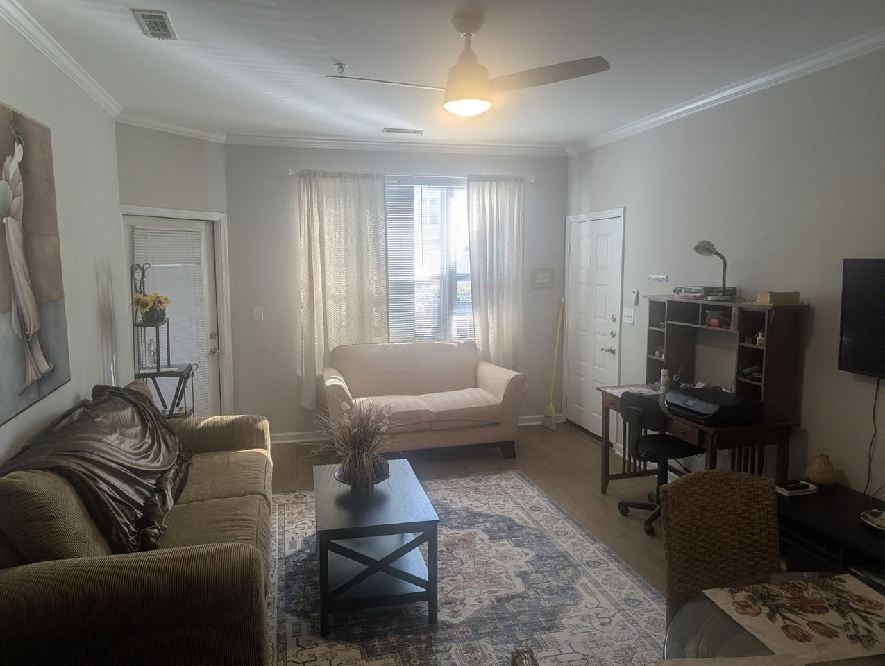 400 Bucksley Ln #104 - Photo 5 of 19