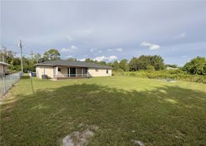 4724 Manatee Dr - Photo 1 of 1