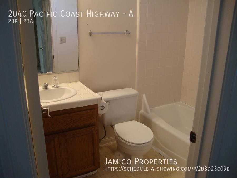 2040 Pacific Coast Hwy #A - Photo 7 of 13