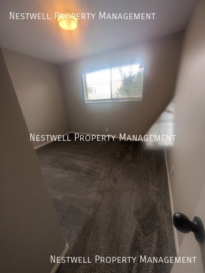 2719 S Downs Way - Photo 5 of 15