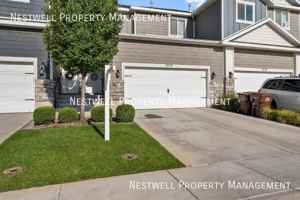 featured image of 7235 N Red Clover Way