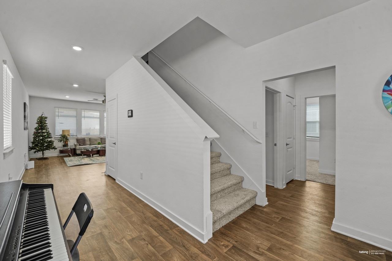 13021 Kearns Dr - Photo 7 of 36