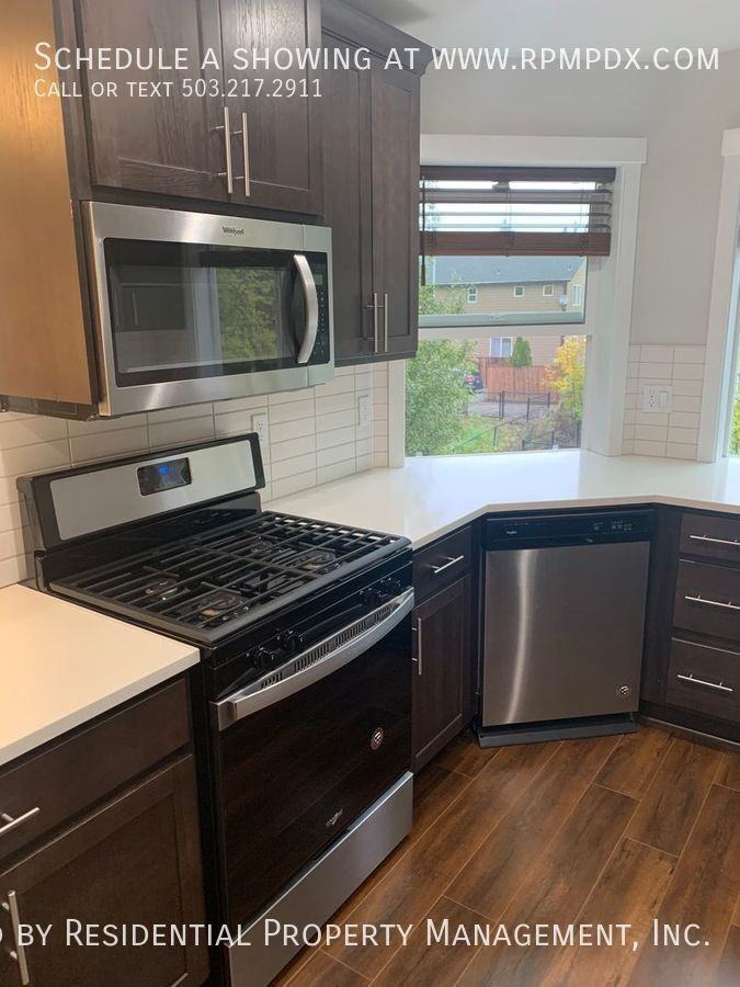 17863 Sw Rudolph Ln - Photo 3 of 50