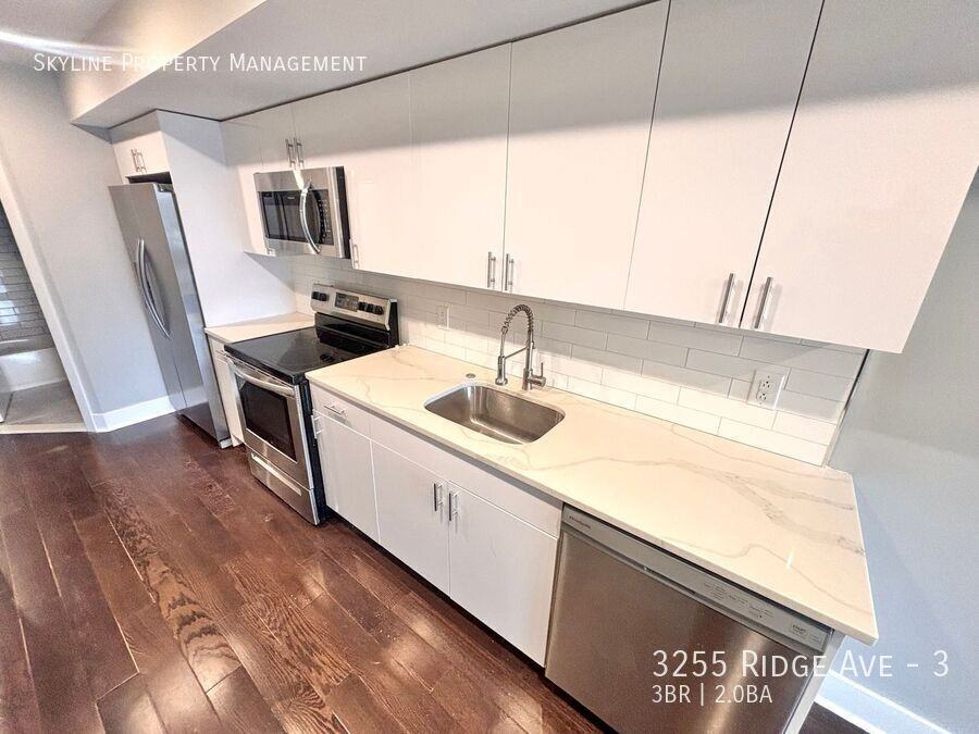 3255 Ridge Ave #3 - Photo 3 of 28