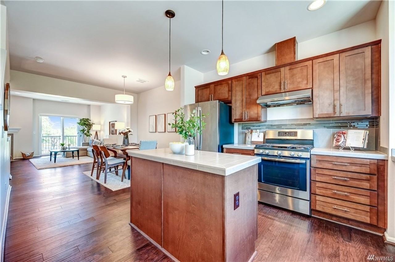 3454 31st Dr - Photo 2 of 28