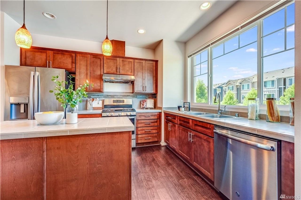 3454 31st Dr - Photo 4 of 28