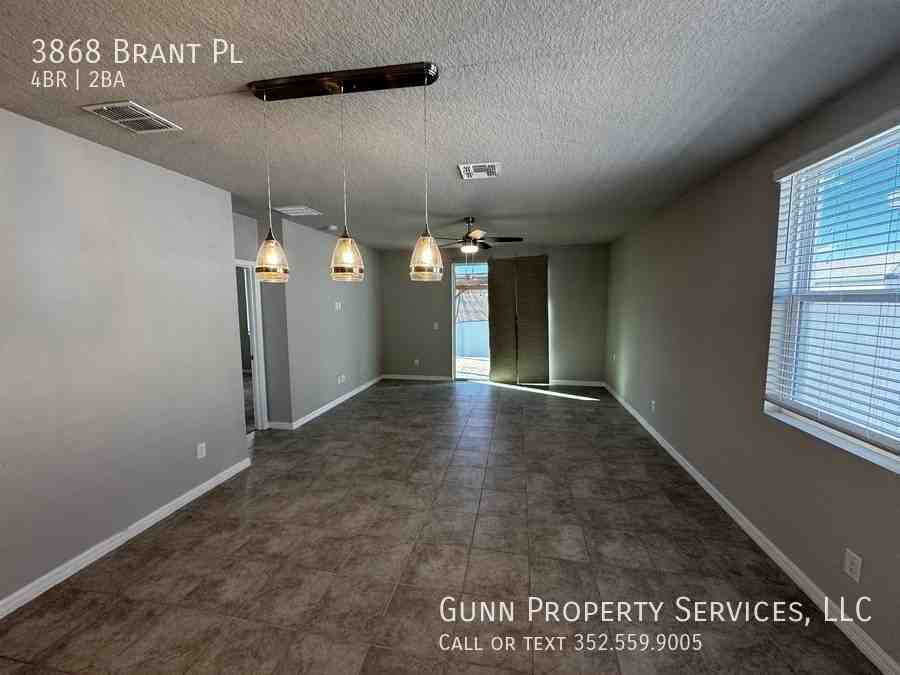 3868 Brant Pl - Photo 6 of 22