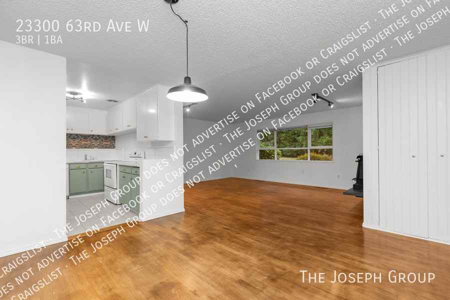 23300 63rd Ave W - Photo 7 of 33