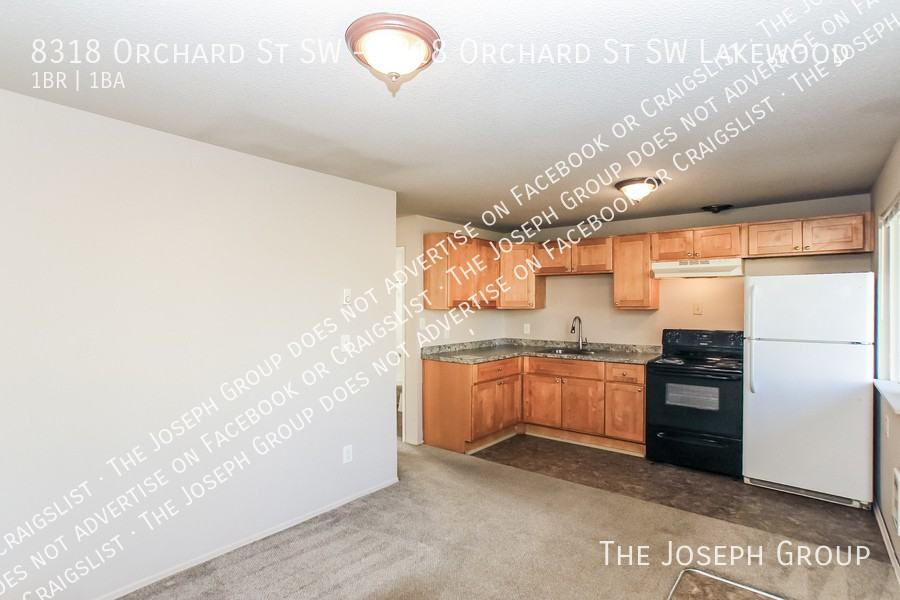 8318 Orchard St Sw - Photo 6 of 27