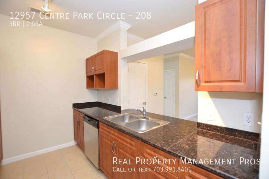 12957 Centre Park Cir #208 - Photo 4 of 36