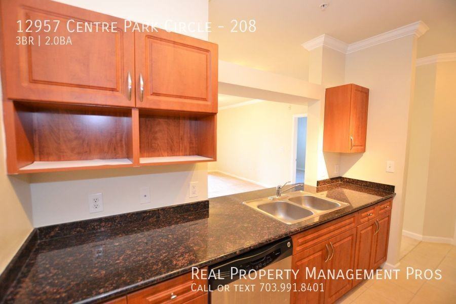 12957 Centre Park Cir #208 - Photo 6 of 36