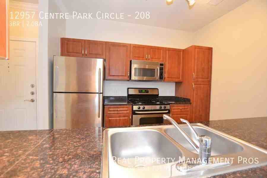 12957 Centre Park Cir #208 - Photo 7 of 36