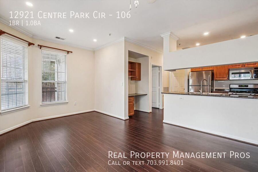 12921 Centre Park Cir #106 - Photo 6 of 50