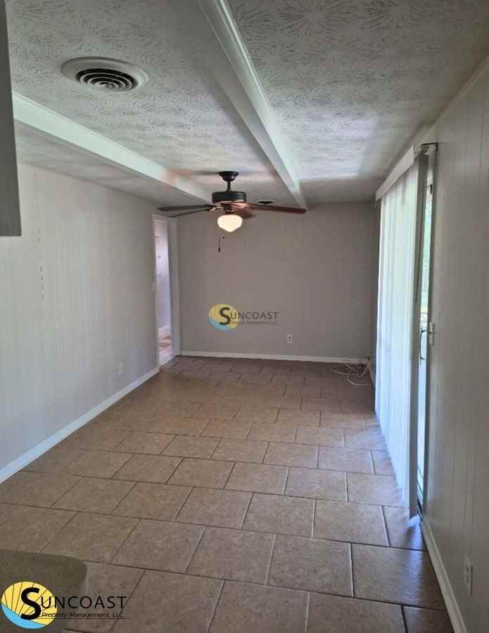 454 Gano Ct - Photo 7 of 23