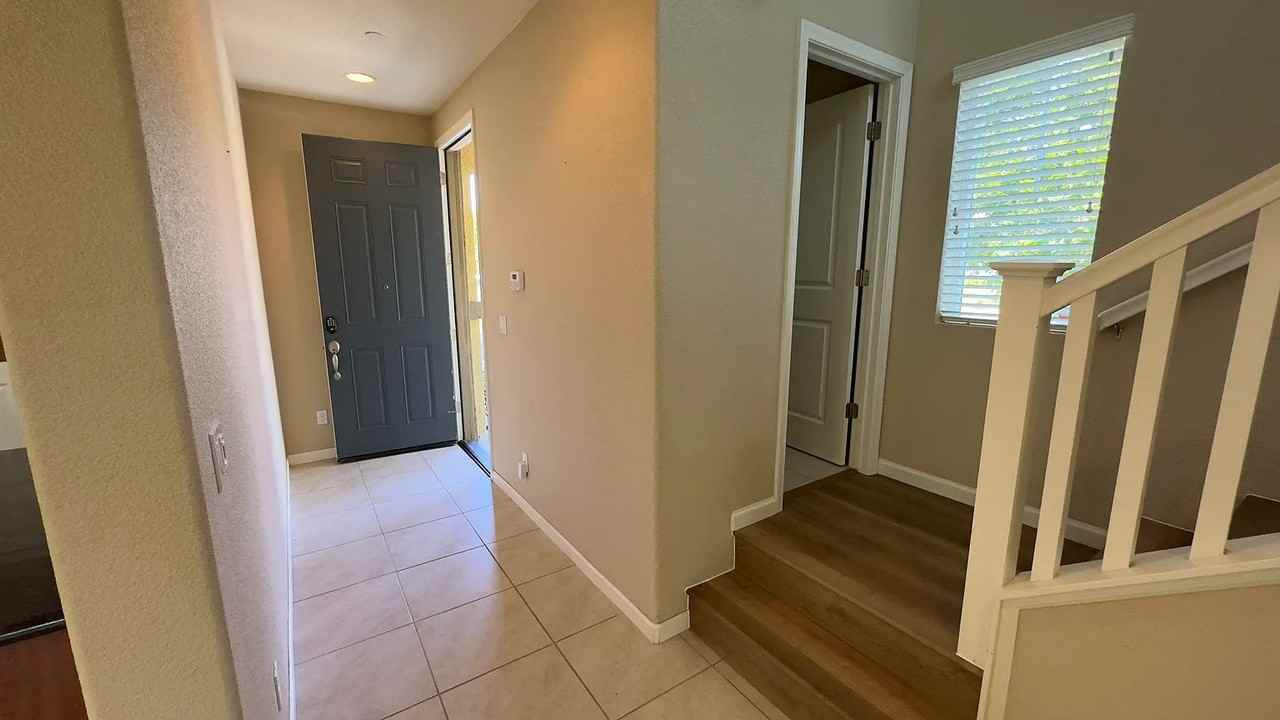 2501 Chuck Hammond Drive - Photo 2 of 14