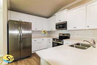 6040 W Oak Park Blvd - Photo 1 of 1