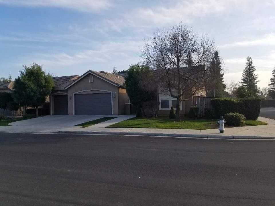 5697 West Birch Avenue - Photo 2 of 11